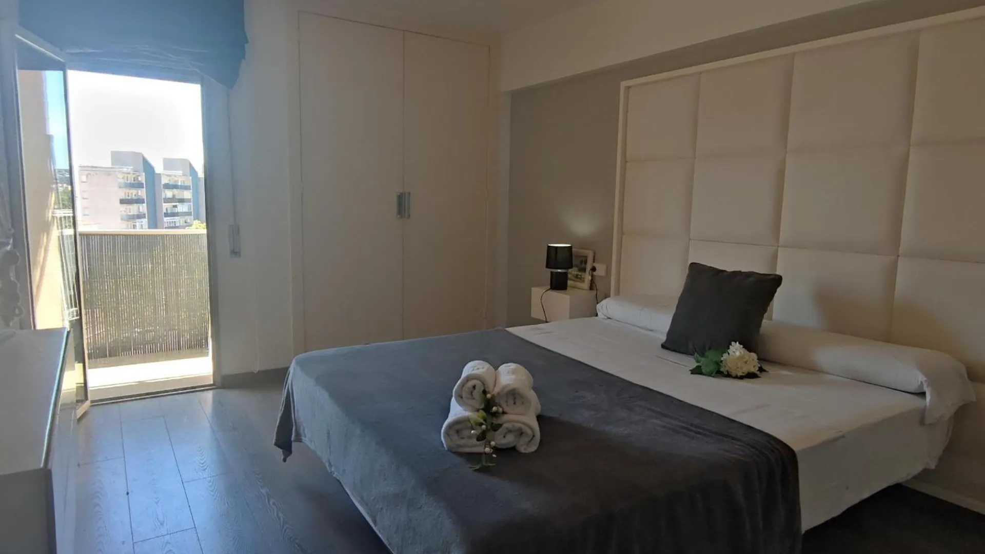 Apartamento Moderno En El Centro De Platja D'Aro - Cerca De La Playa Y Parking Incluido - Es-209-54 0*,