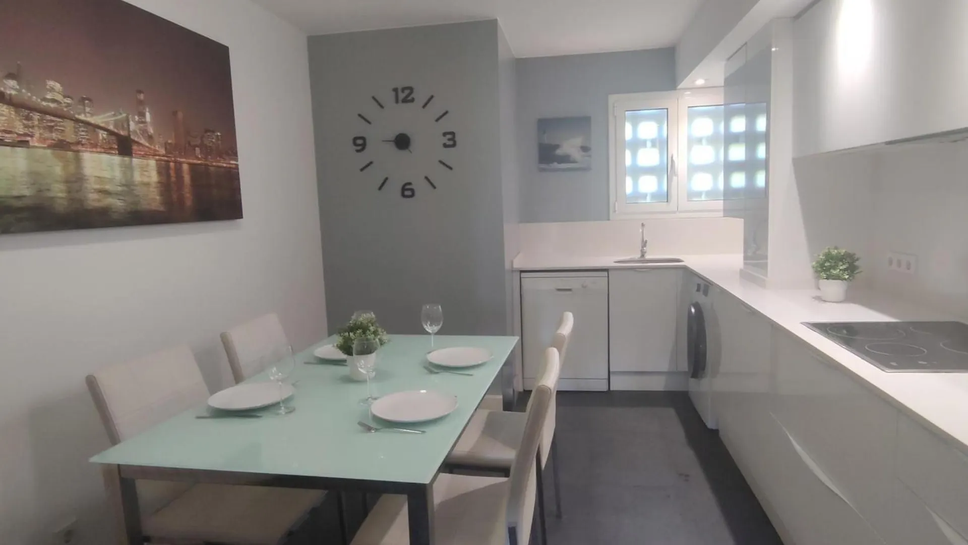 Apartamento Moderno En El Centro De Platja D'Aro - Cerca De La Playa Y Parking Incluido - Es-209-54 إسبانيا